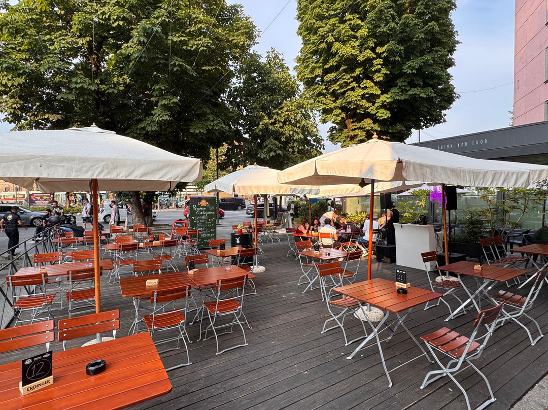 Lunfa Bar