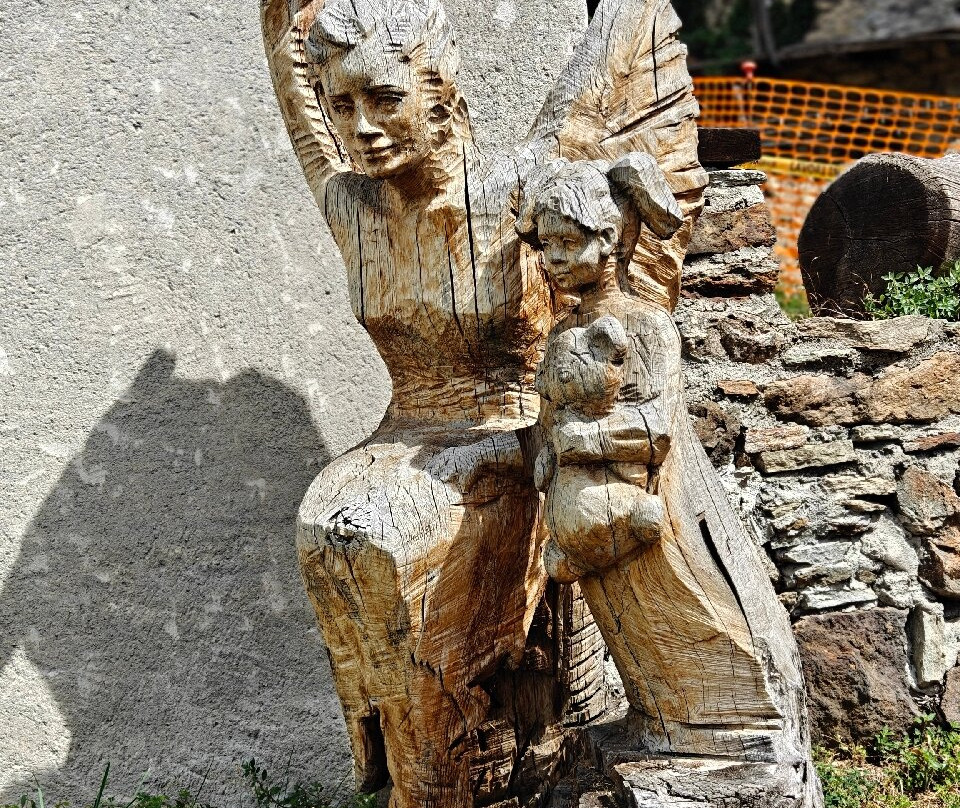 Villaggio di Chemp-Perloz必去景点
