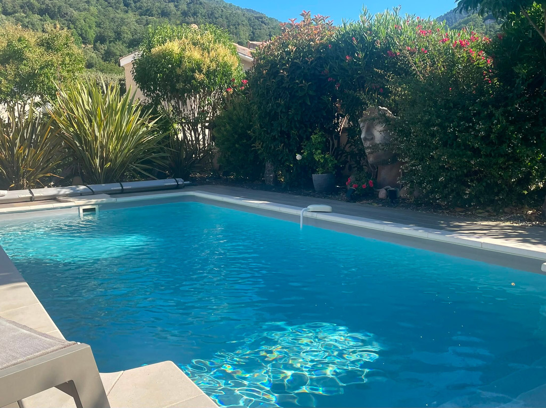Comme À La Maison Près De La Dolce Via
