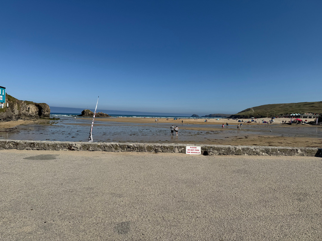 Perranporth Beach-佩伦波思必去景点