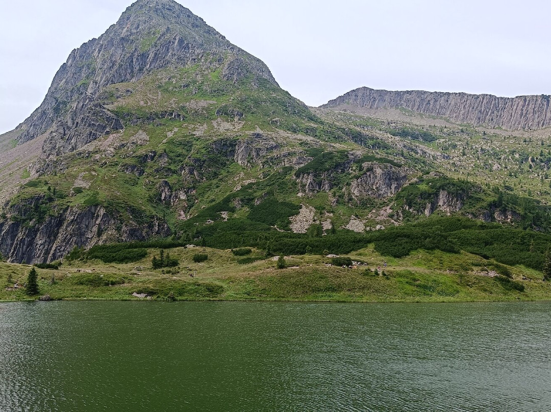 Laghi di Colbricon-Passo Rolle必去景点