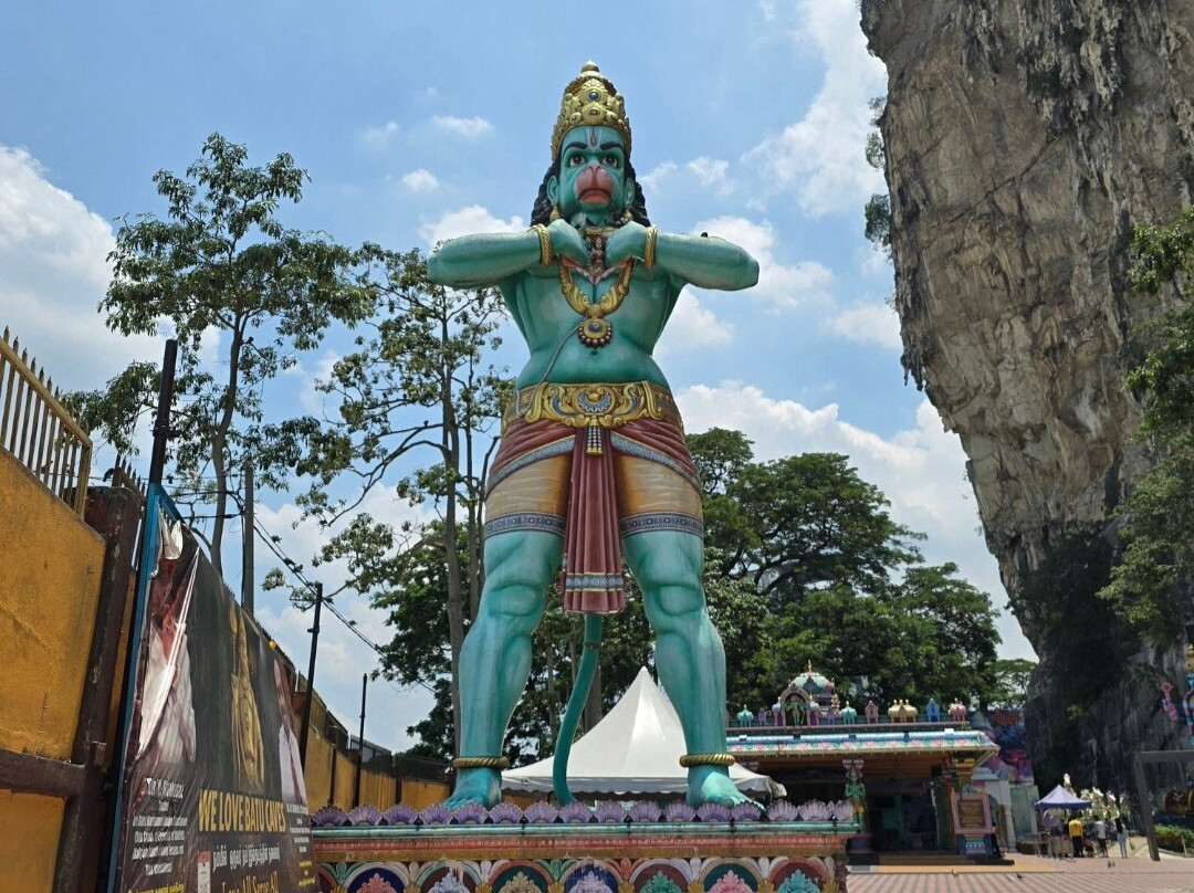 Ramayana Cave-黑风洞必去景点