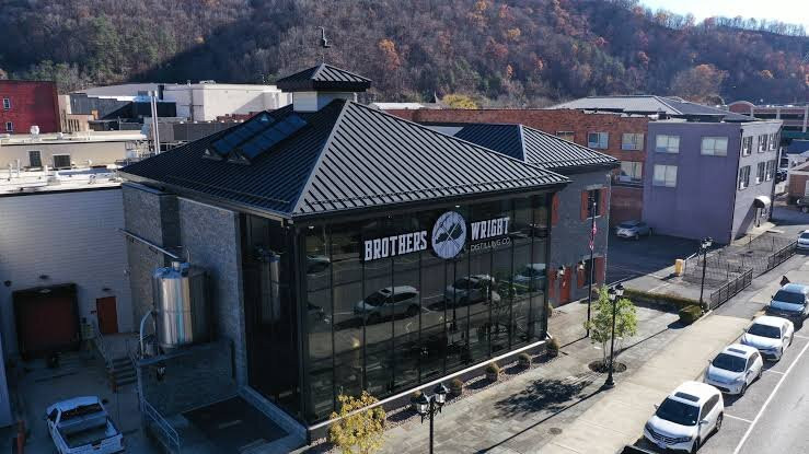 Dueling Barrels Brewery & Distillery-Pikeville必去景点