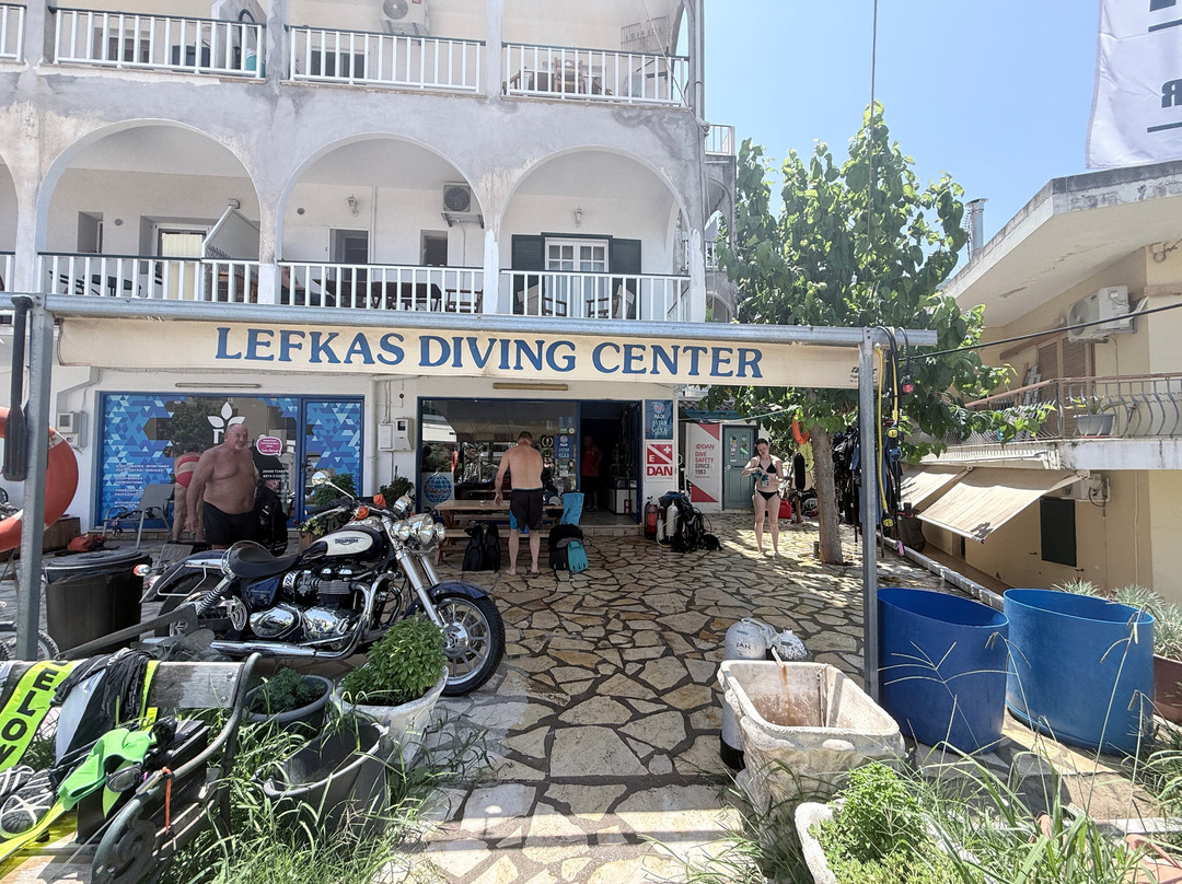 Lefkas Diving Centre-Nikiana必去景点