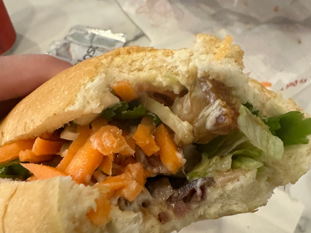 Banh Mi Xin Chao