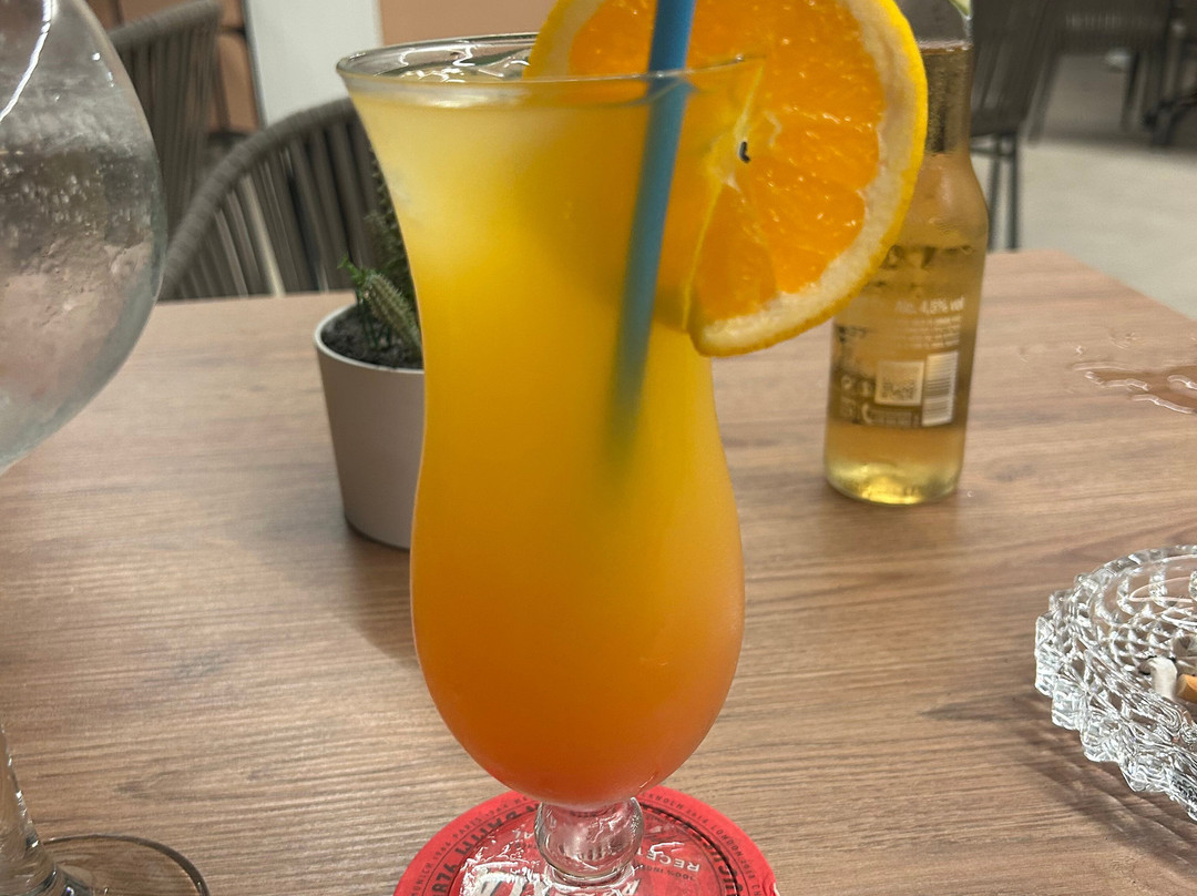 加巴达吉尔酒店主图