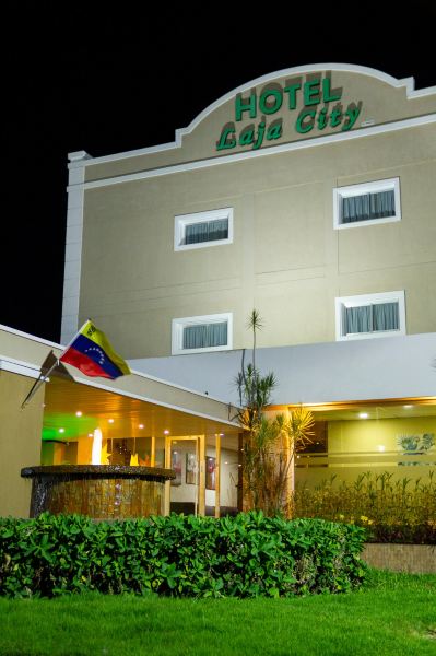 Hotel Laja City-度假村/酒店