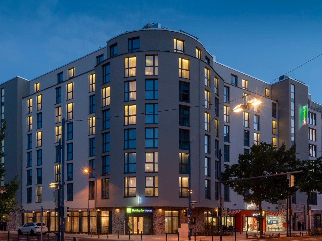 奥芬巴赫酒店住宿-Holiday Inn Express Offenbach by IHG