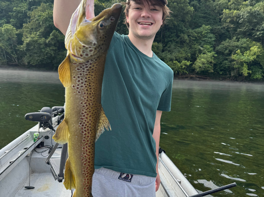 Cotter Trout Dock Guided Trout Fishing Tours-Cotter必去景点