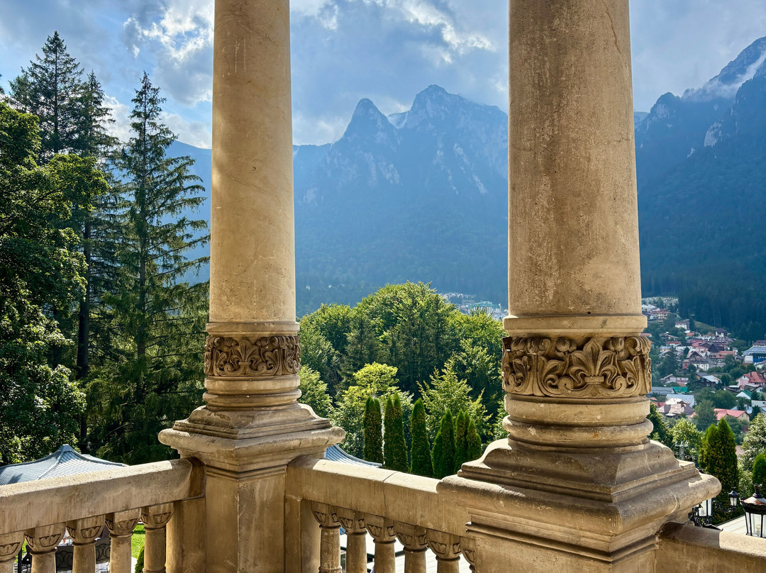 Cantacuzino Castle-布什泰尼必去景点