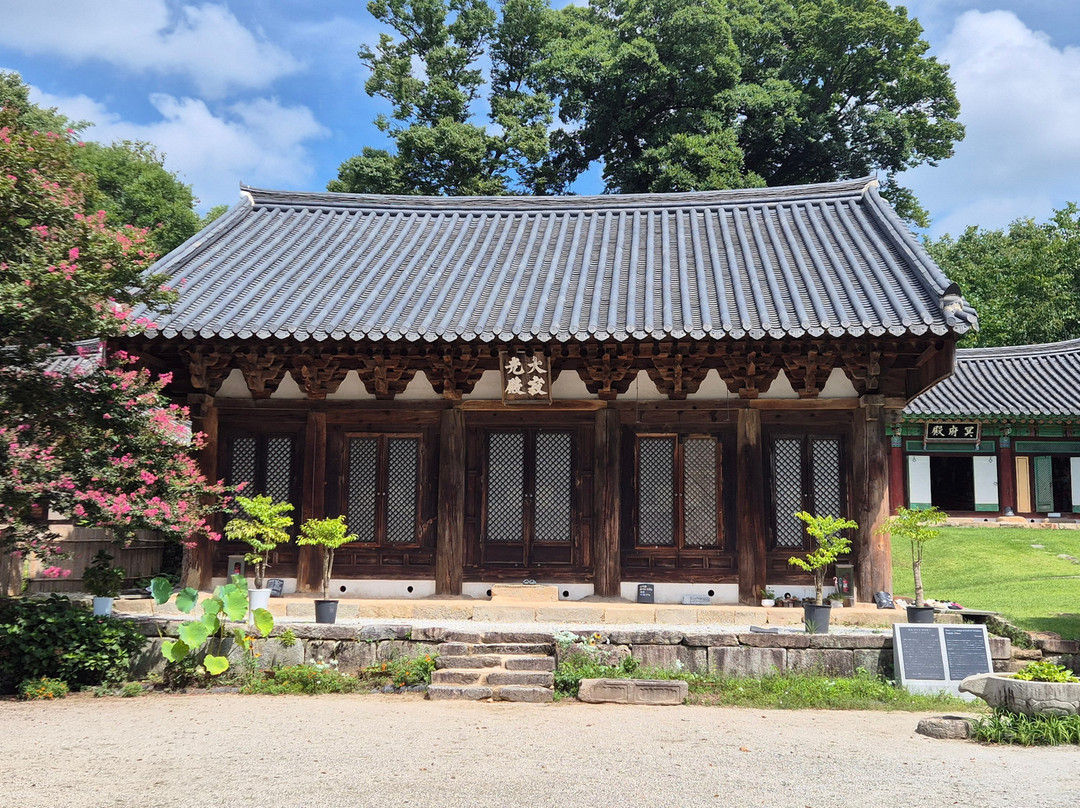 Gwisinsa Temple