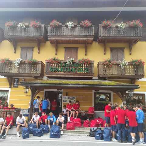 Hotel Ristorante Spartiacque-旅行者