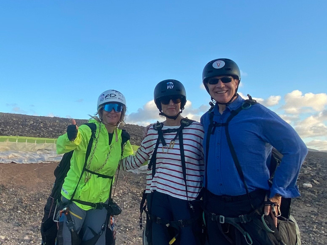 Lanzafly Tandem Paragliding-Yaiza必去景点