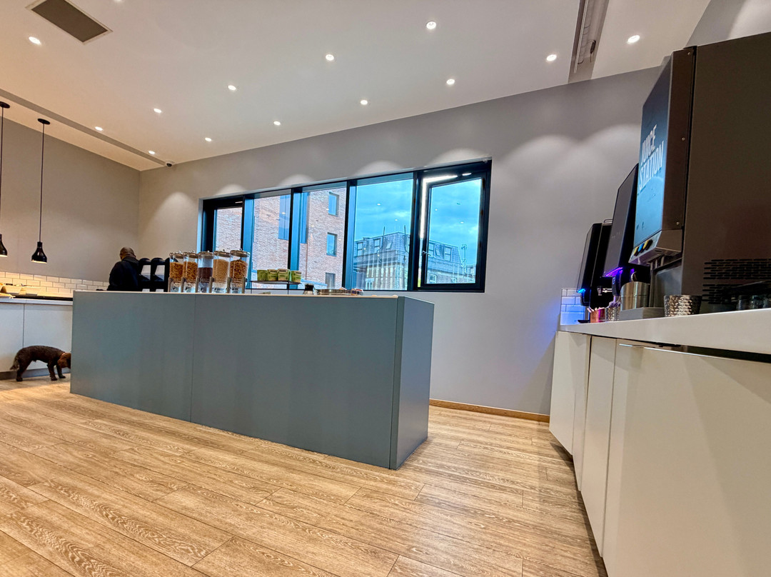 伦敦曼纳豪斯旅客之家酒店主图