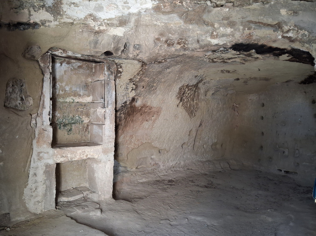 Le Village Troglodyte