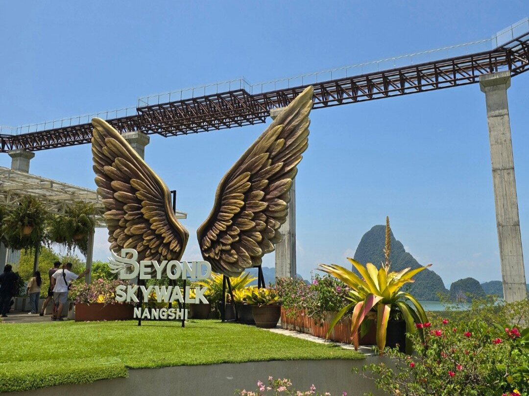 Beyond Skywalk-Hin Rom必去景点