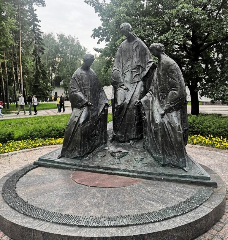 Sculpture Trinity-雅罗斯拉夫必去景点