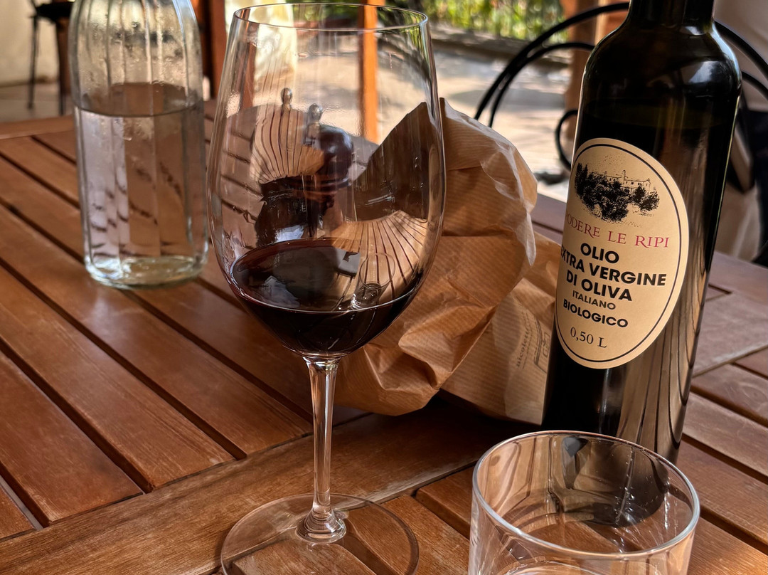 Vineria Aperta Brunello Wine Tasting-Castelnuovo dell'Abate必去景点