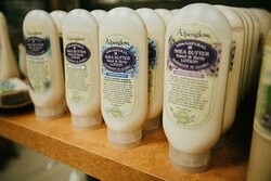 The Roaming Root Cellar-费尔班克斯必去景点