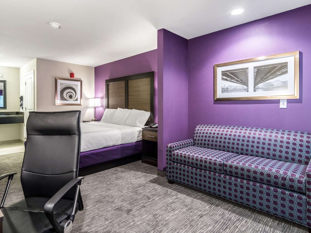 Econo Lodge Inn & Suites North Little Rock Near Riverfront