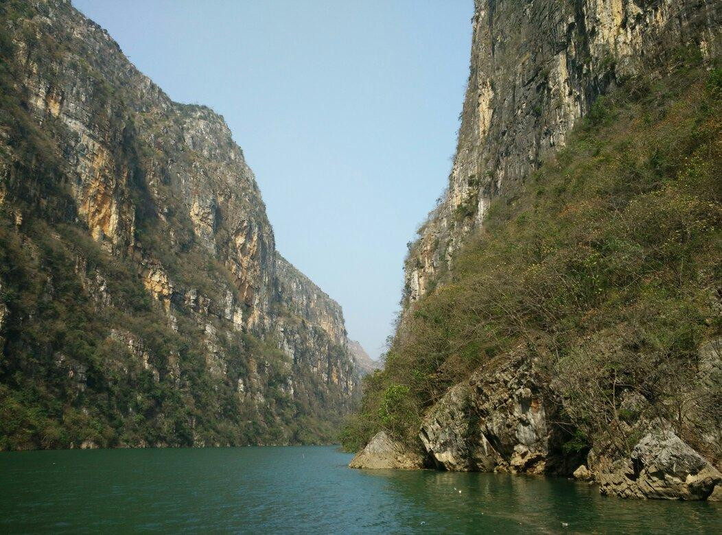 花江大峡谷景点图片