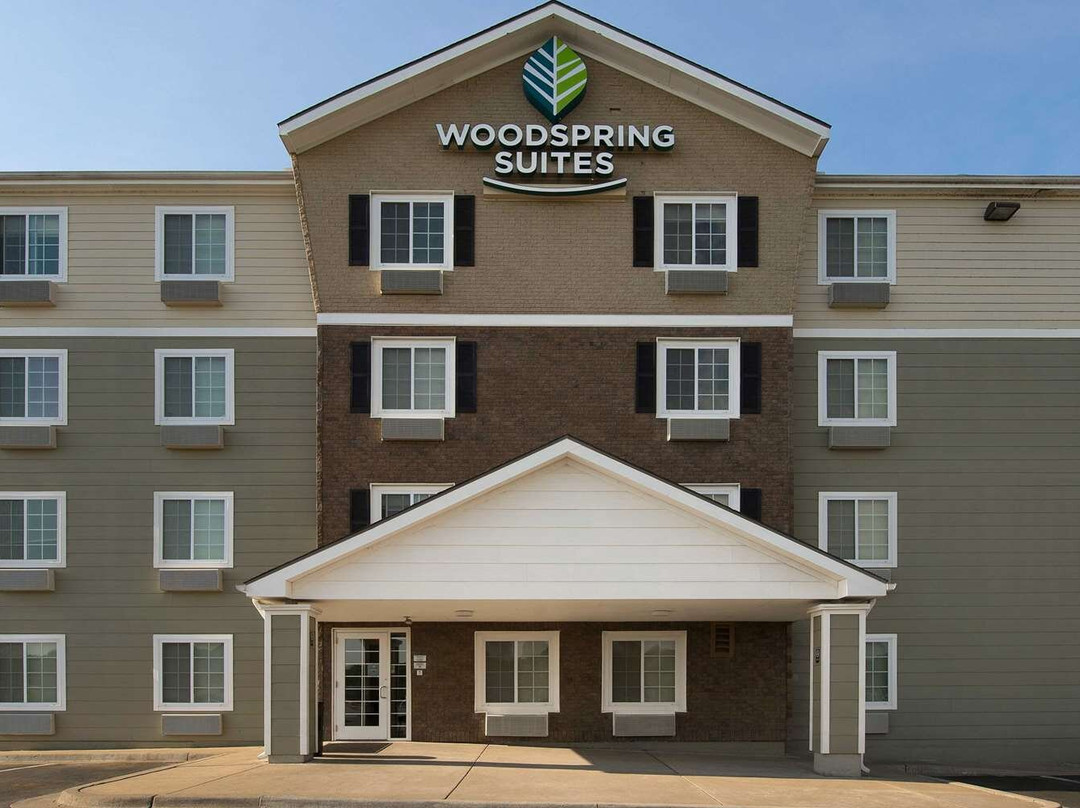 WoodSpring Suites Kansas City Mission主图