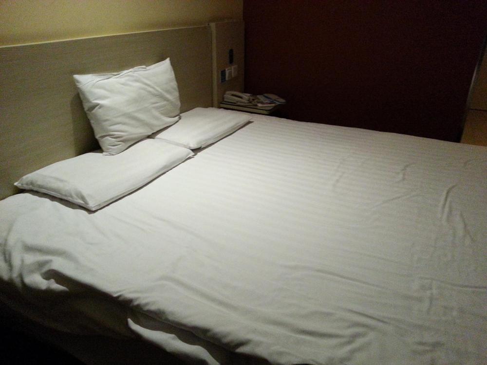 西安汉庭西安交大店-客卧