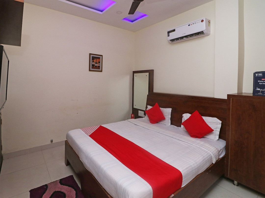 OYO 23324 Hotel Delight