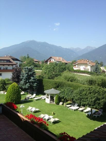 Naz-Sciaves酒店住宿-Hotel Oberbrunn