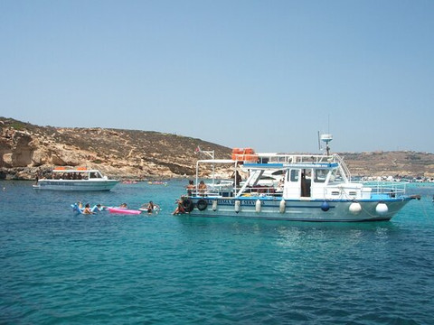 Ta' Miema Boat Services-Comino必去景点