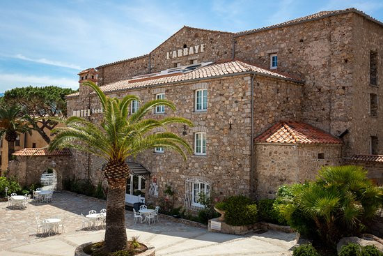 Hôtel l'Abbaye主图