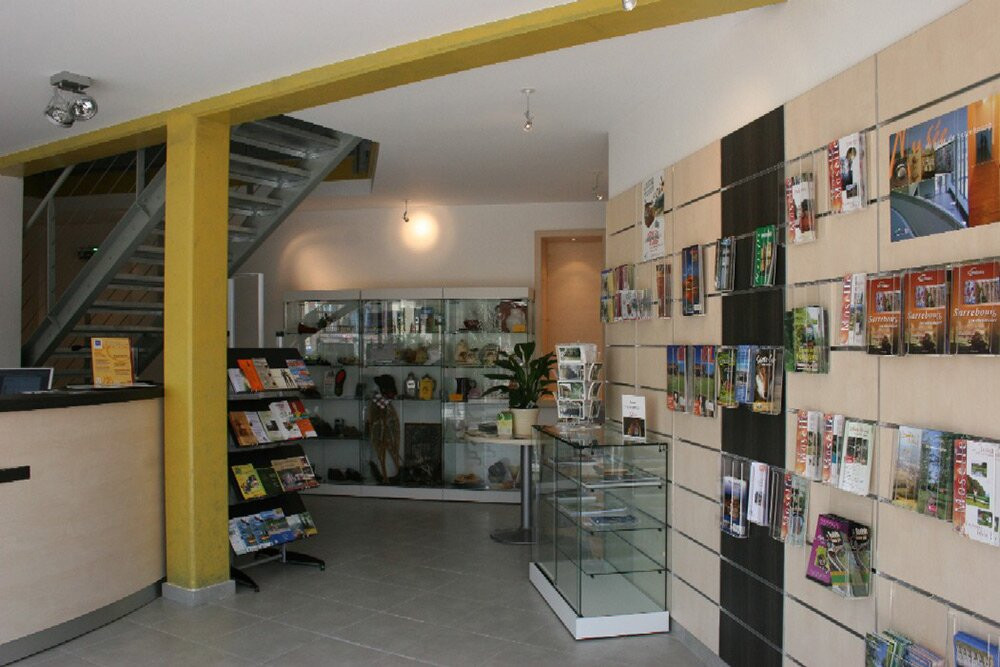 Office de Tourisme Sarrebourg Moselle Sud-萨尔堡必去景点