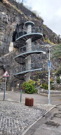Ribeira Brava Lighthouse-里贝拉布拉瓦必去景点