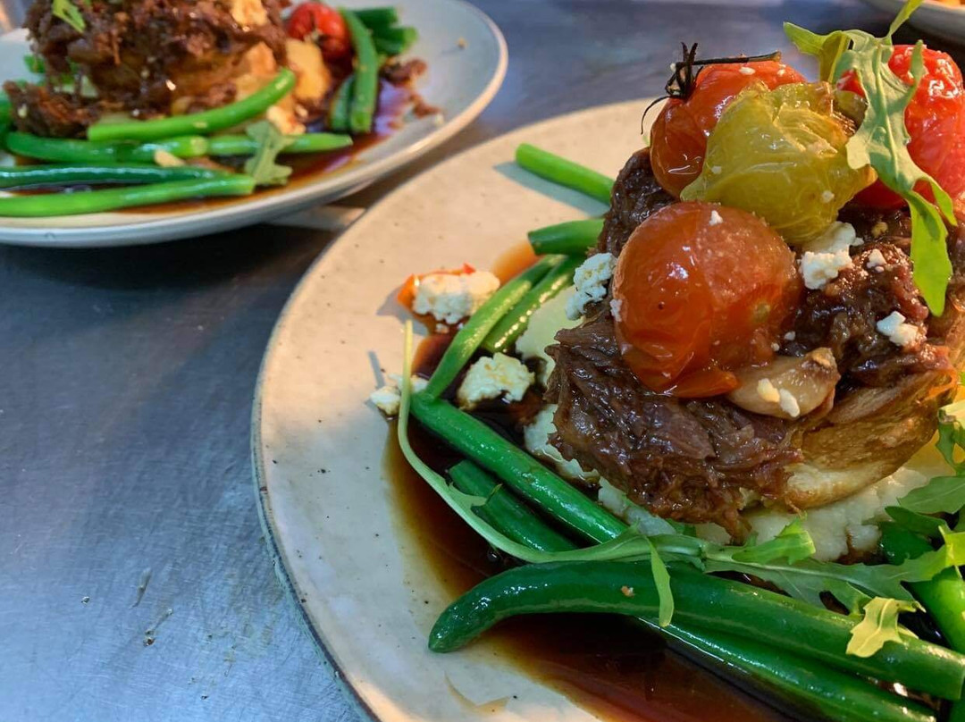 Nyah West餐馆和美食-Beverford Tavern