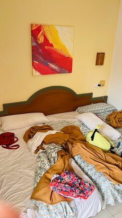 Invisa Hotel Ereso主图