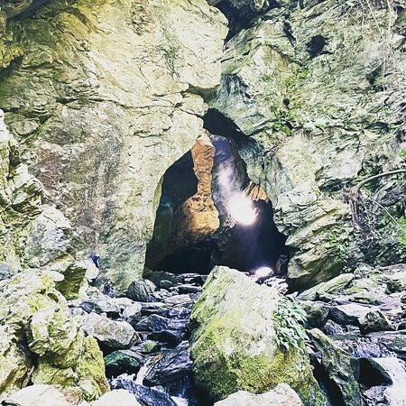 Stone Church-Dover Plains必去景点