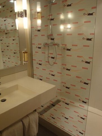 翁弗勒尔水星酒店-浴室