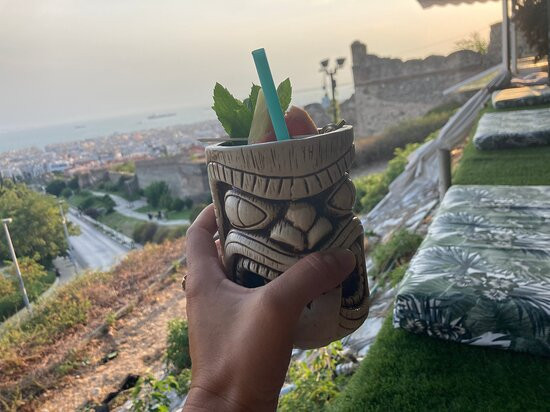 Le Coq Tail Mix Bar-塞萨洛尼基必去景点