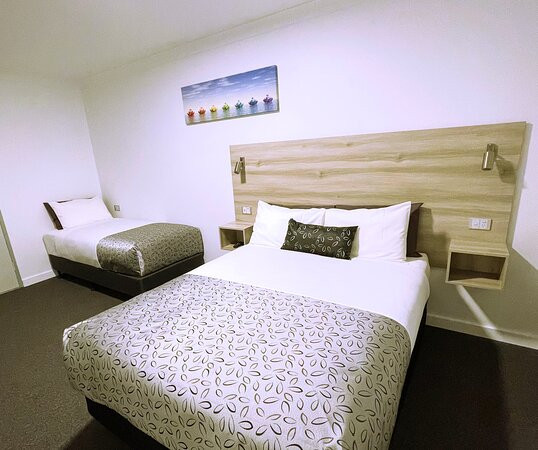 Childers Oasis Motel主图