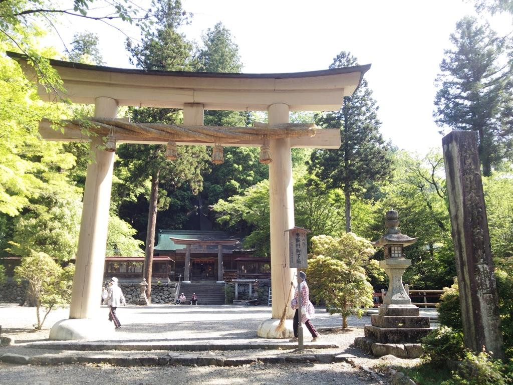 Niukawakami Shrine Shimosha景点图片