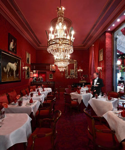 Restaurant Rote Bar餐厅图片