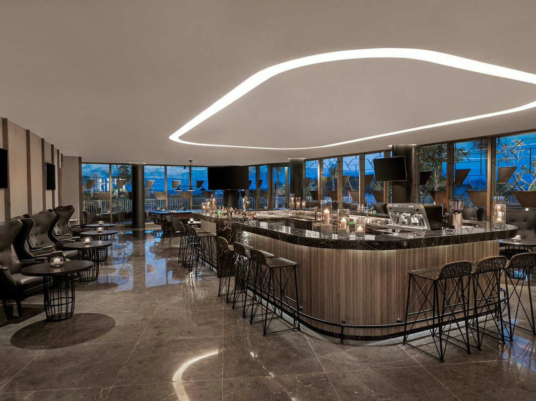 American Lounge & Bar