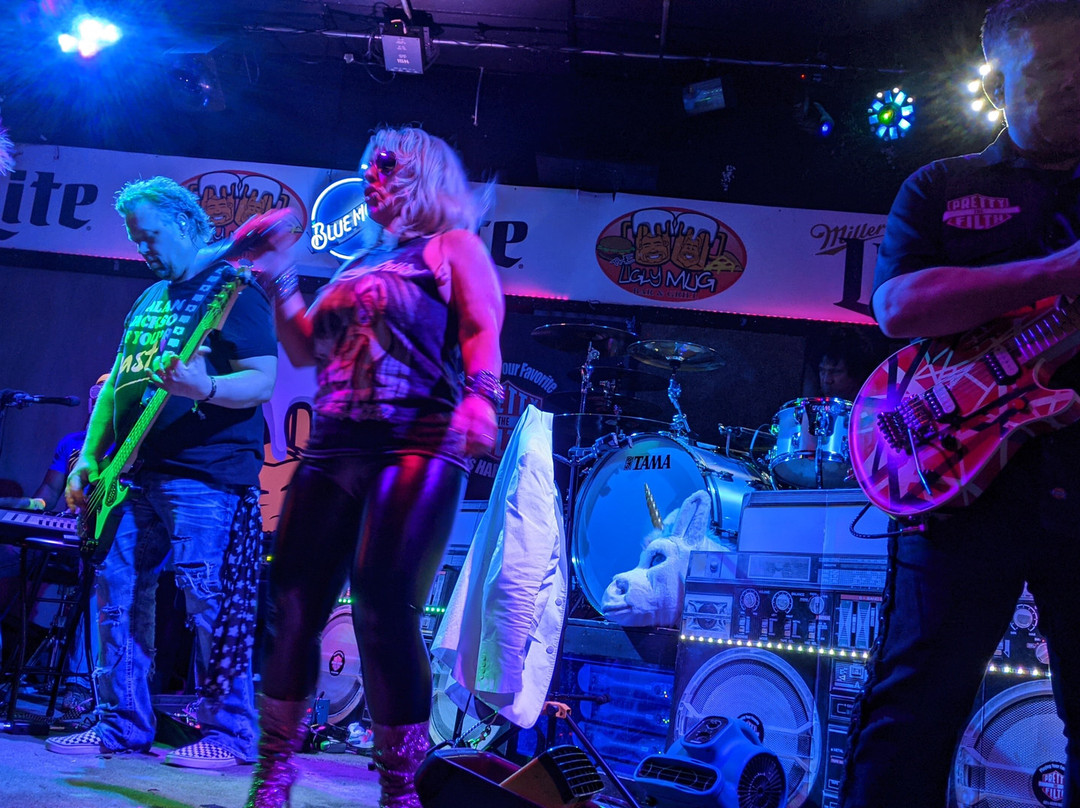 Ugly Mug Bar & Grill