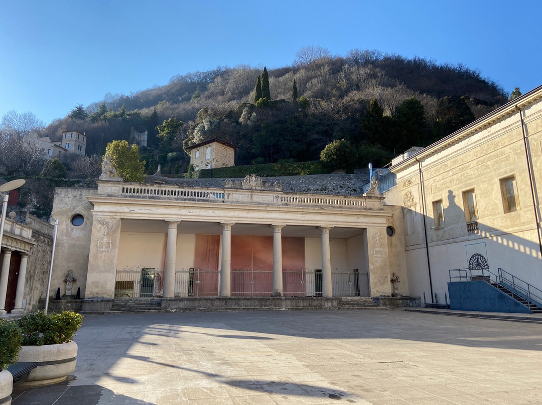 Centro storico di Serravalle景点图片