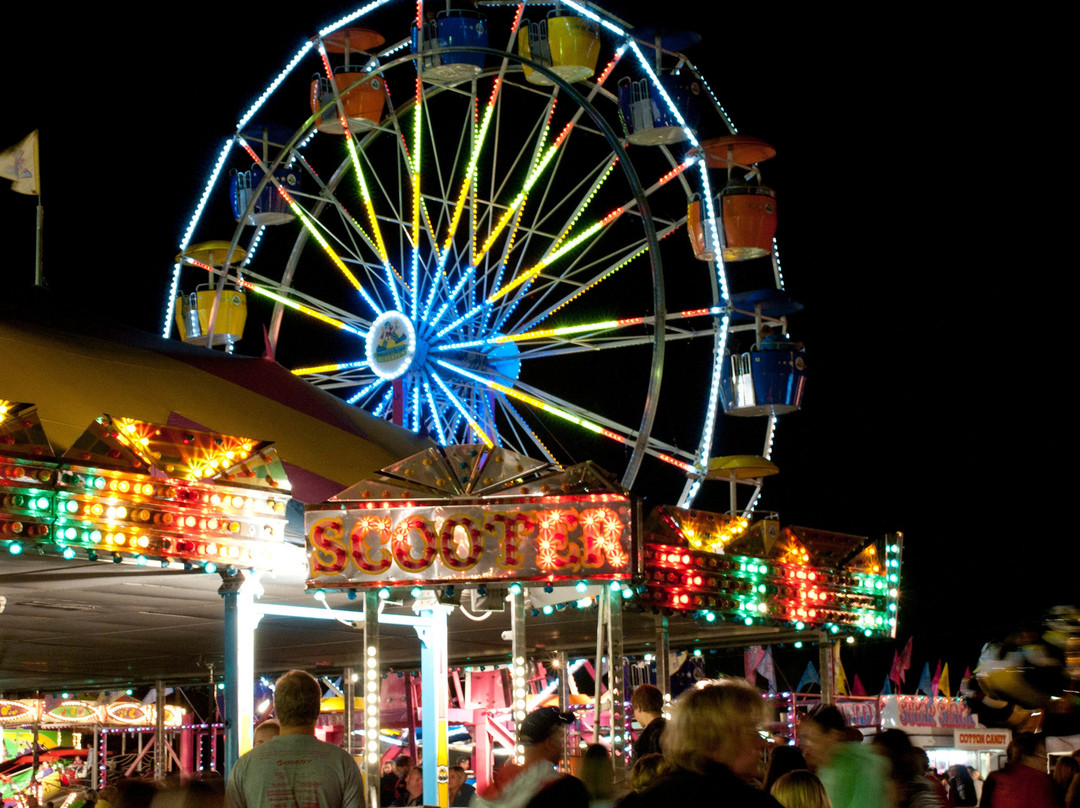 Holiday Inn Express & Suites Clarington - Bowmanville by IHG主图