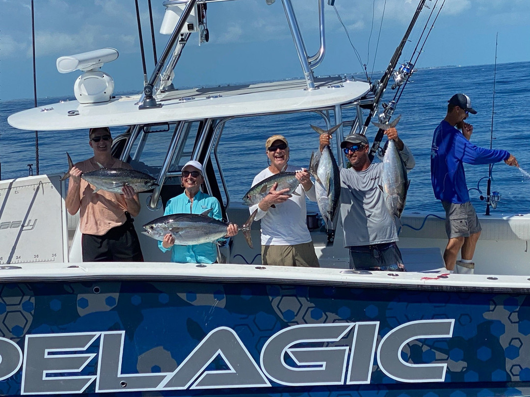 Catchalottafish Charters-伊斯拉摩拉达必去景点