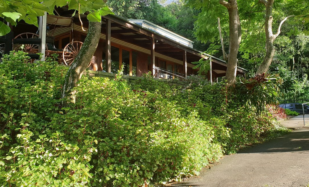 Loxley On Bellbird Hill主图