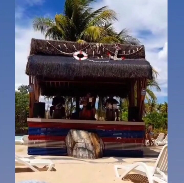 Hot Beach Resort主图