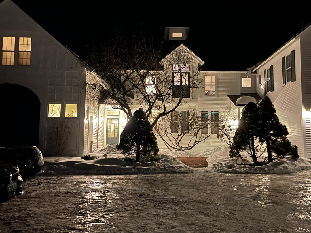 斯威夫特别墅酒店主图