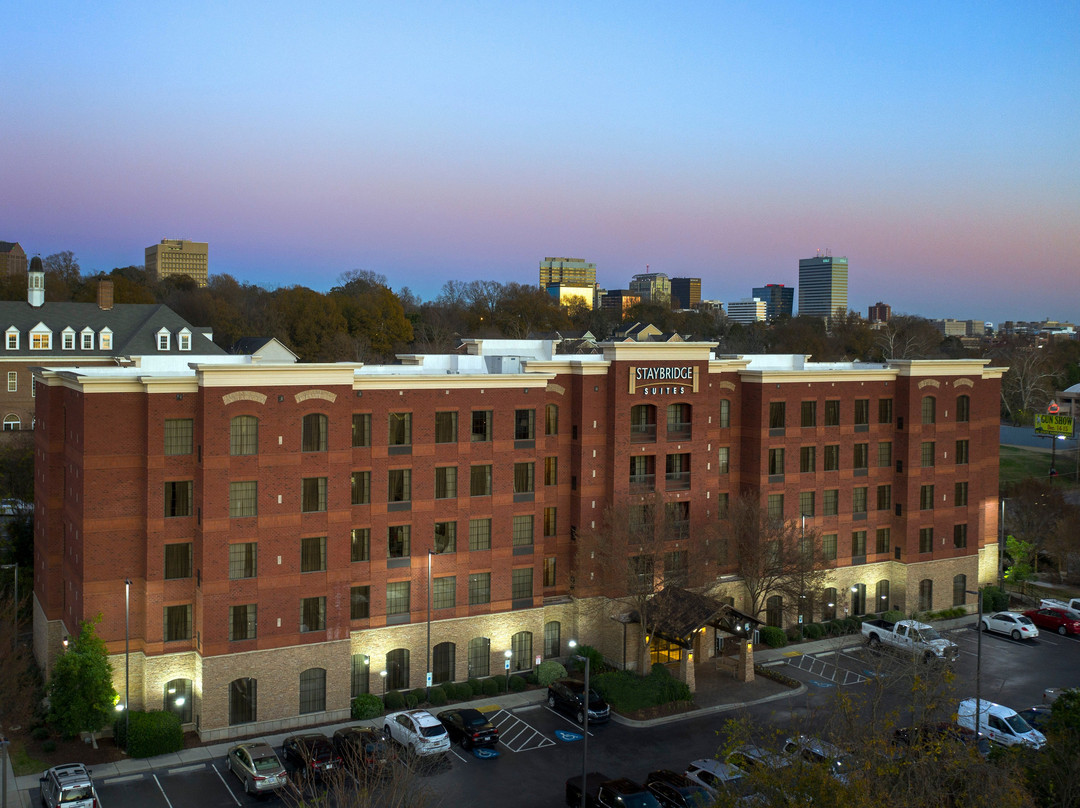 哥伦比亚驻桥套房酒店主图